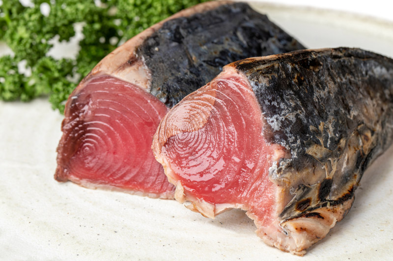 鰹の旨みを閉じ込める自慢のたたき!
